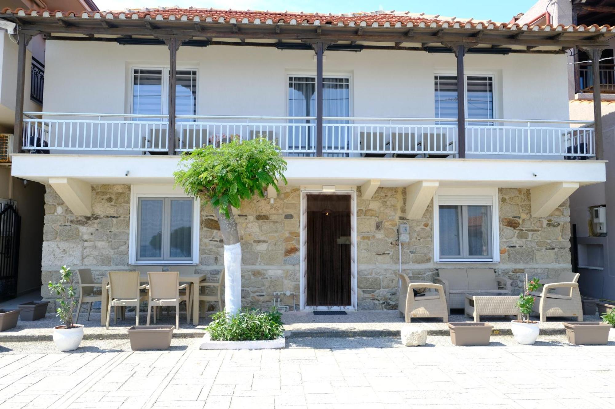 Mangoseaview Home1 Nea Roda Exteriér fotografie